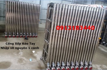 Cổng xếp kéo tay, cửa xếp inox